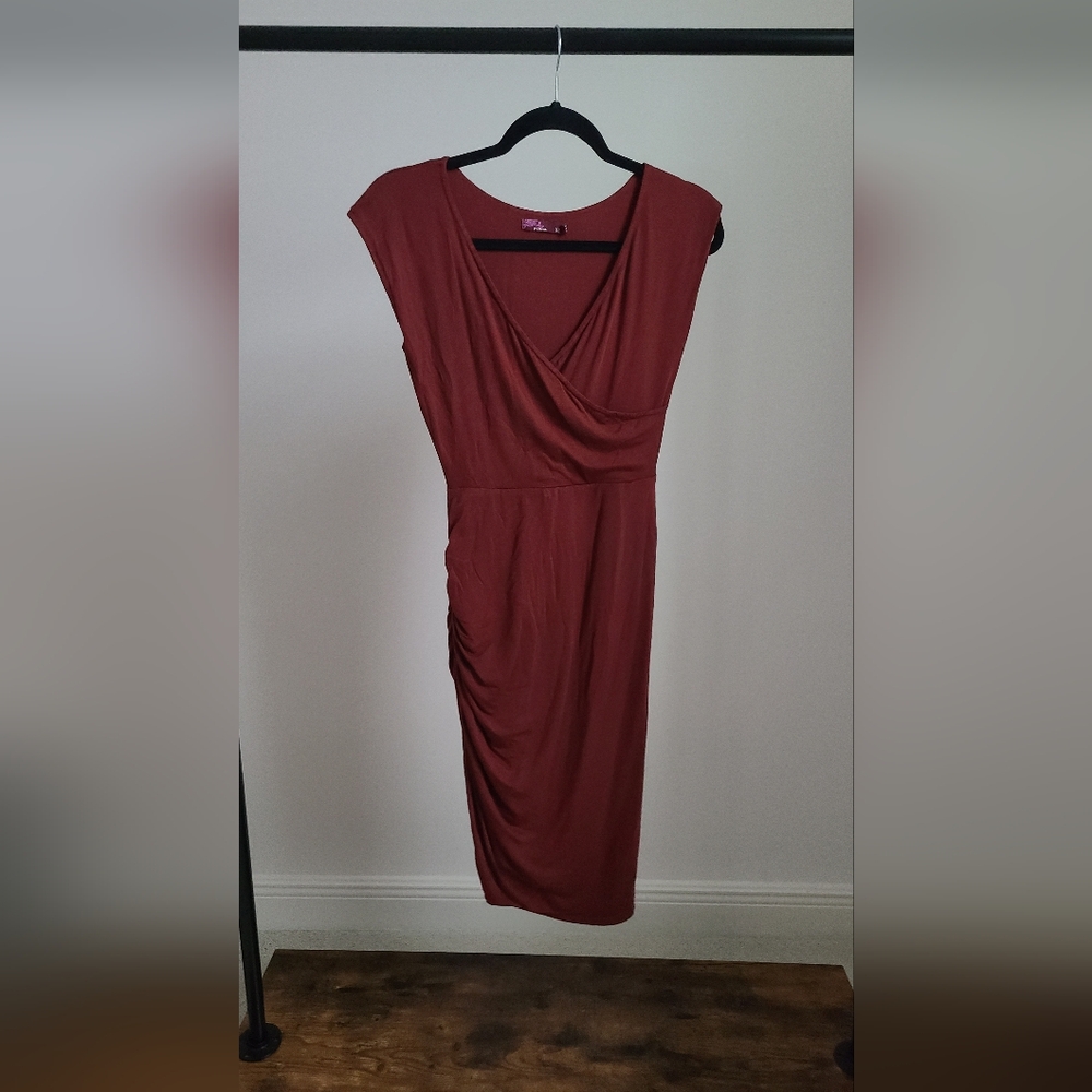 Prana Shayla Faux Wrap Ruched‎ Side Dress in Raisin Size XS - Picture 7 of 7